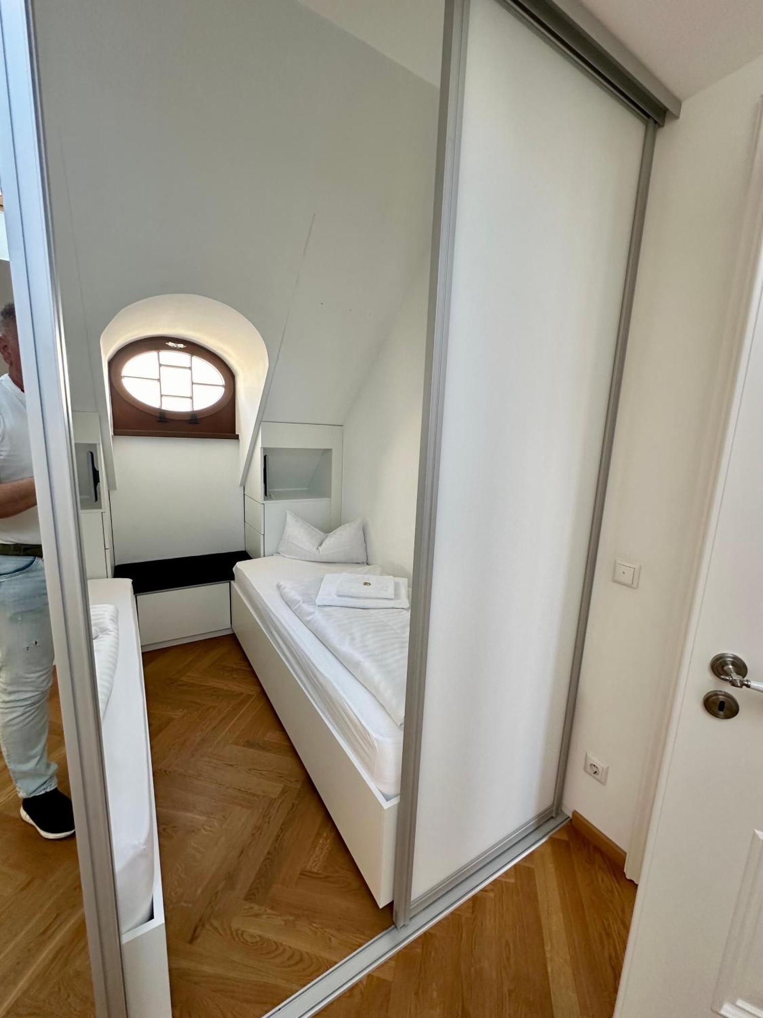 Luxus Suite Mit Einmaligem Blick Auf Die Frauenkirche Dresde Exterior foto
